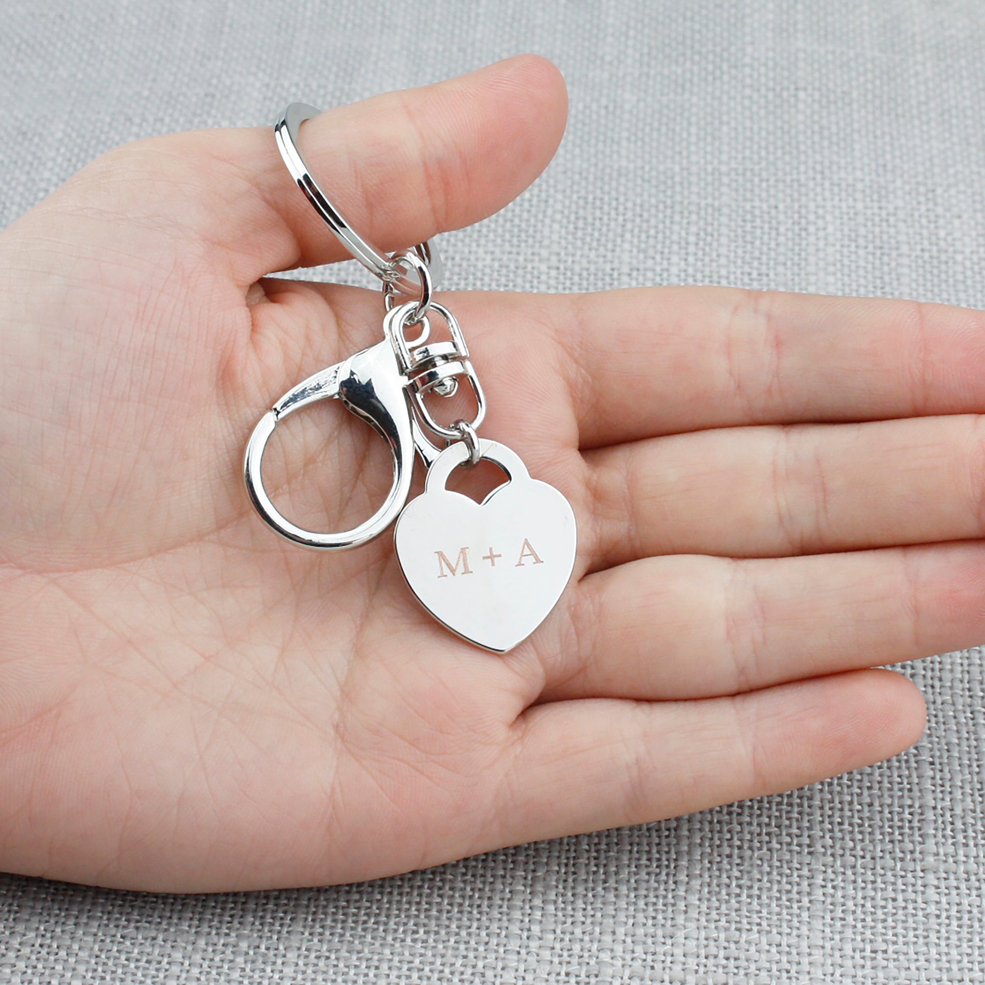 Custom Heart Keychain for Women Mothers Gift (FKC-25)